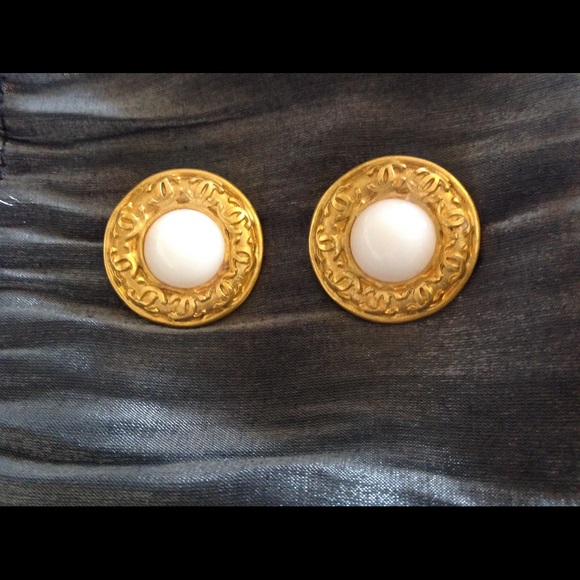CHANEL Jewelry - Vintage Chanel Earrings